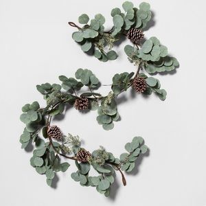 Hearth and Hand with Magnolia Wreath